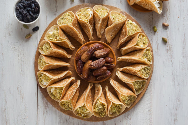 Qatayef with Saffron Cream